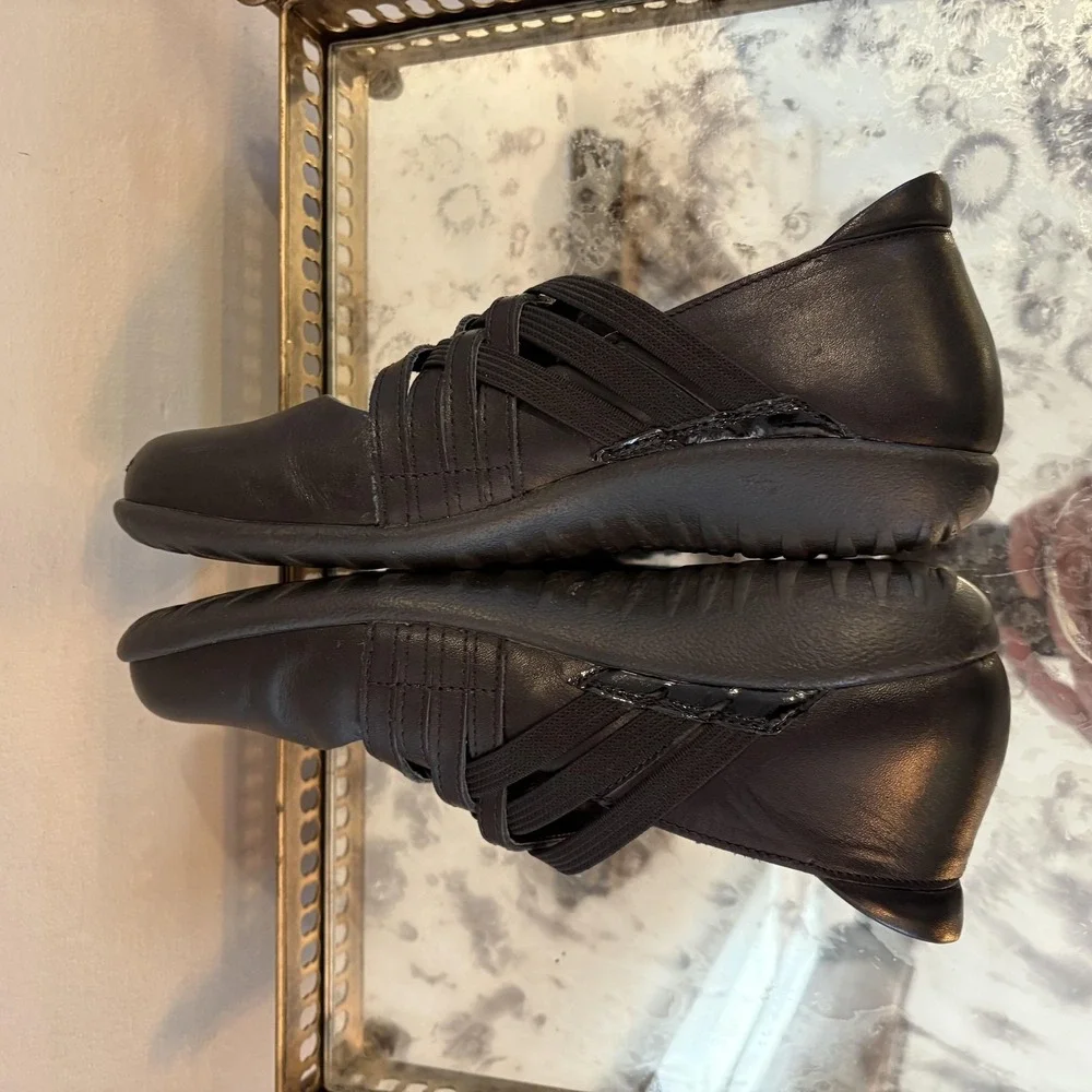 Naot Shoes‎ Womens Size 6 Black Leather Mary Jane Flats Comfort Walking Slip On
